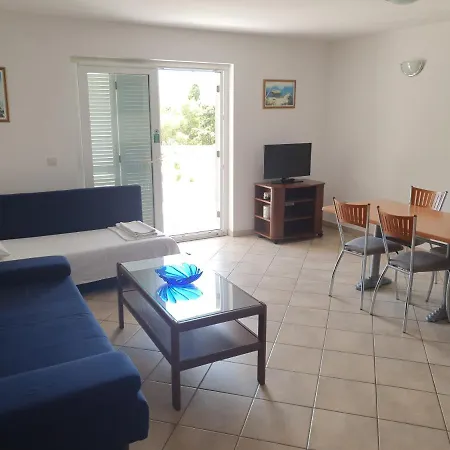 Apartment Loncar